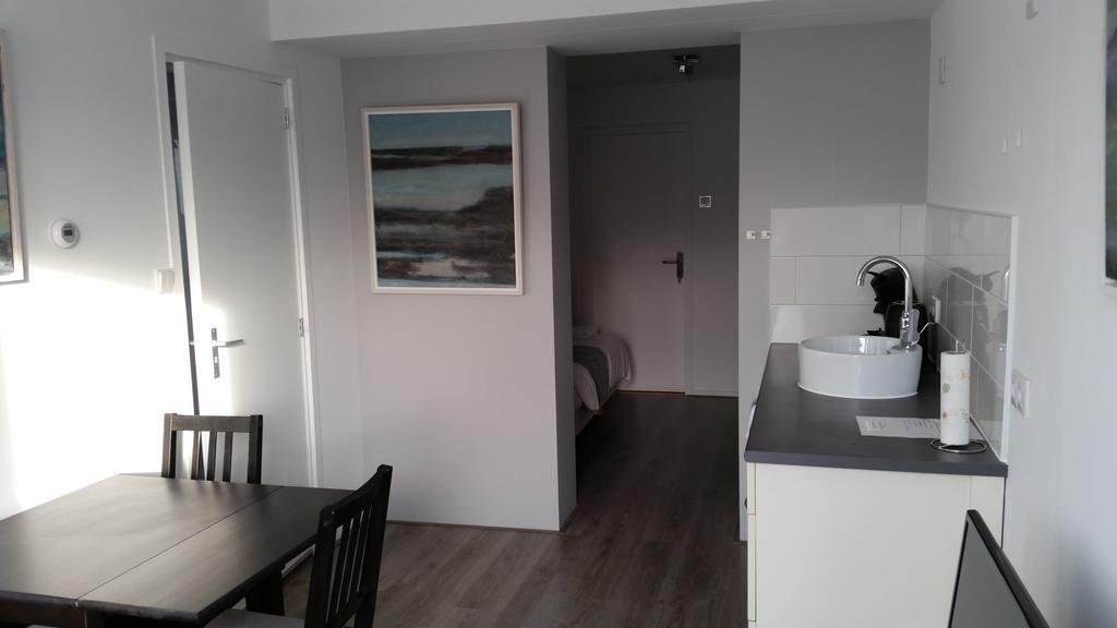 Homestay Bij Aelita Den Burg Oda fotoğraf