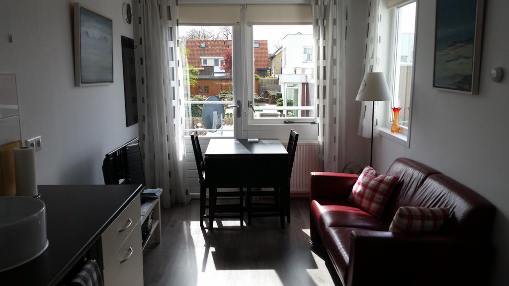 Homestay Bij Aelita Den Burg Dış mekan fotoğraf
